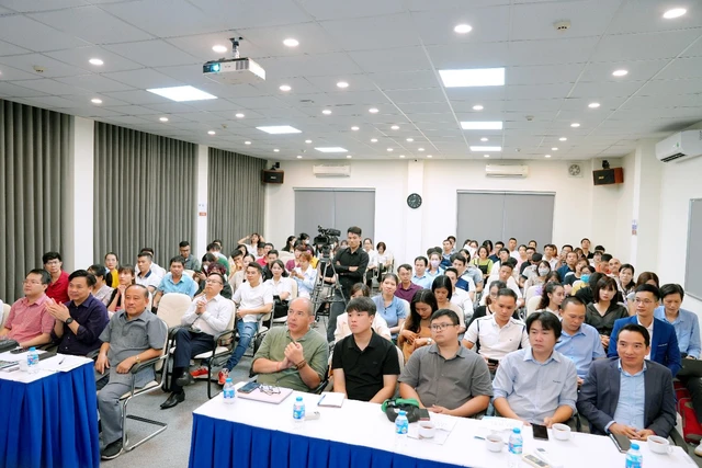 Tọa đàm khoa học “Từ lượng giá bàn chân đến khoa học cân bằng cơ thể”